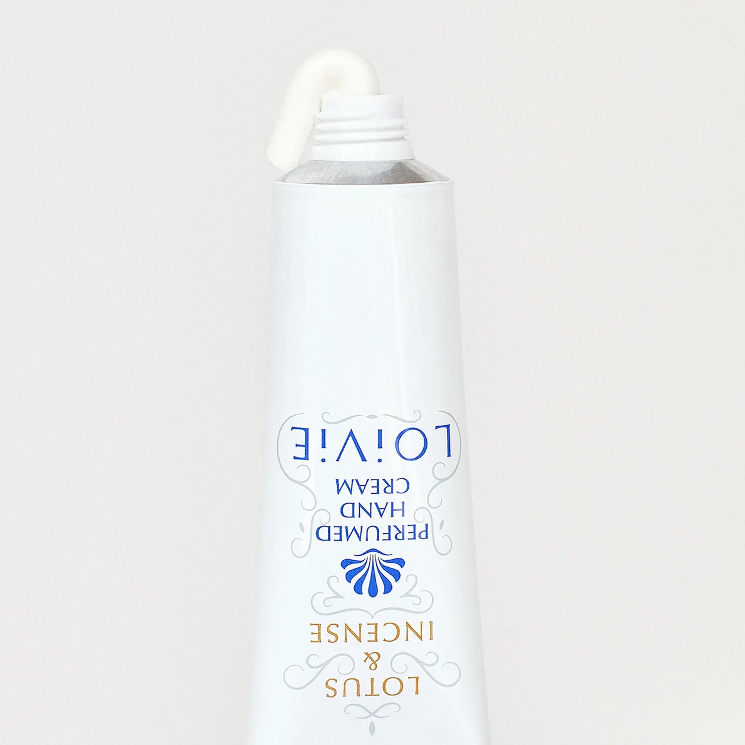 LOiViE Perfumed Hand Cream 35ml Set (+Hand Cream 10ml random scent) (2 Options)