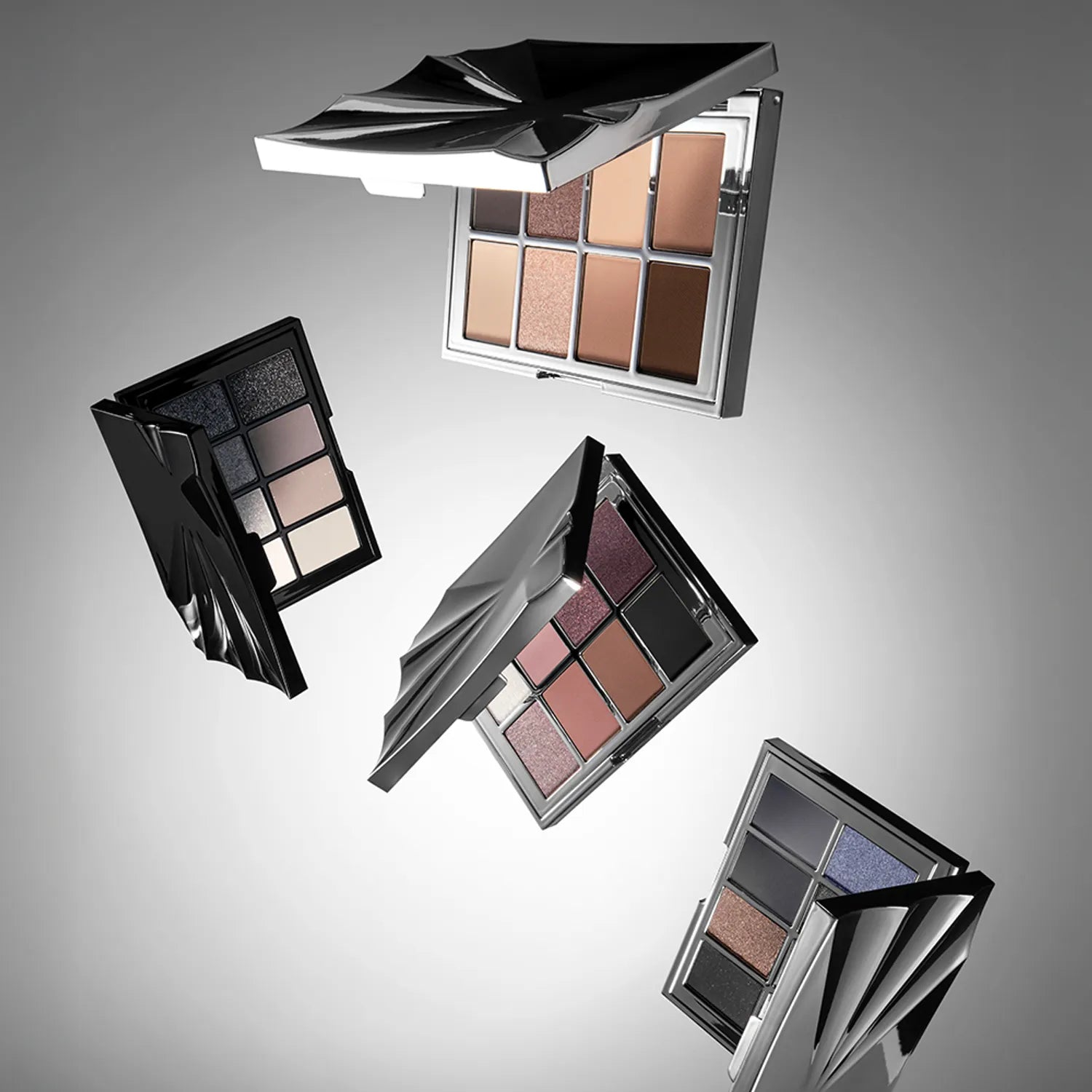 RISKY Pigment Eyeshadow Palette (3 Options)